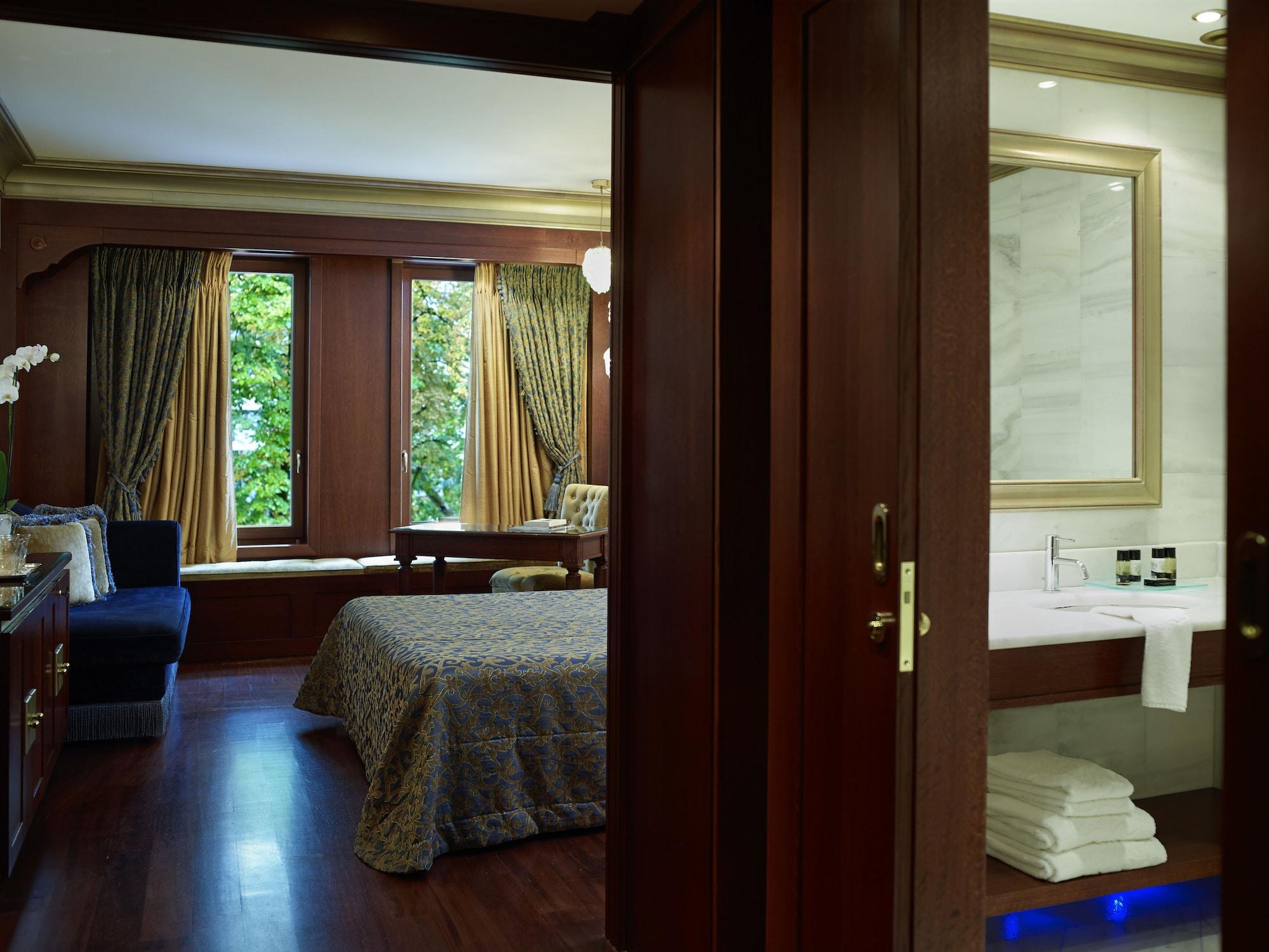豪华土耳其宫殿会议酒店及Spa 约阿尼纳 外观 照片 A room at the hotel