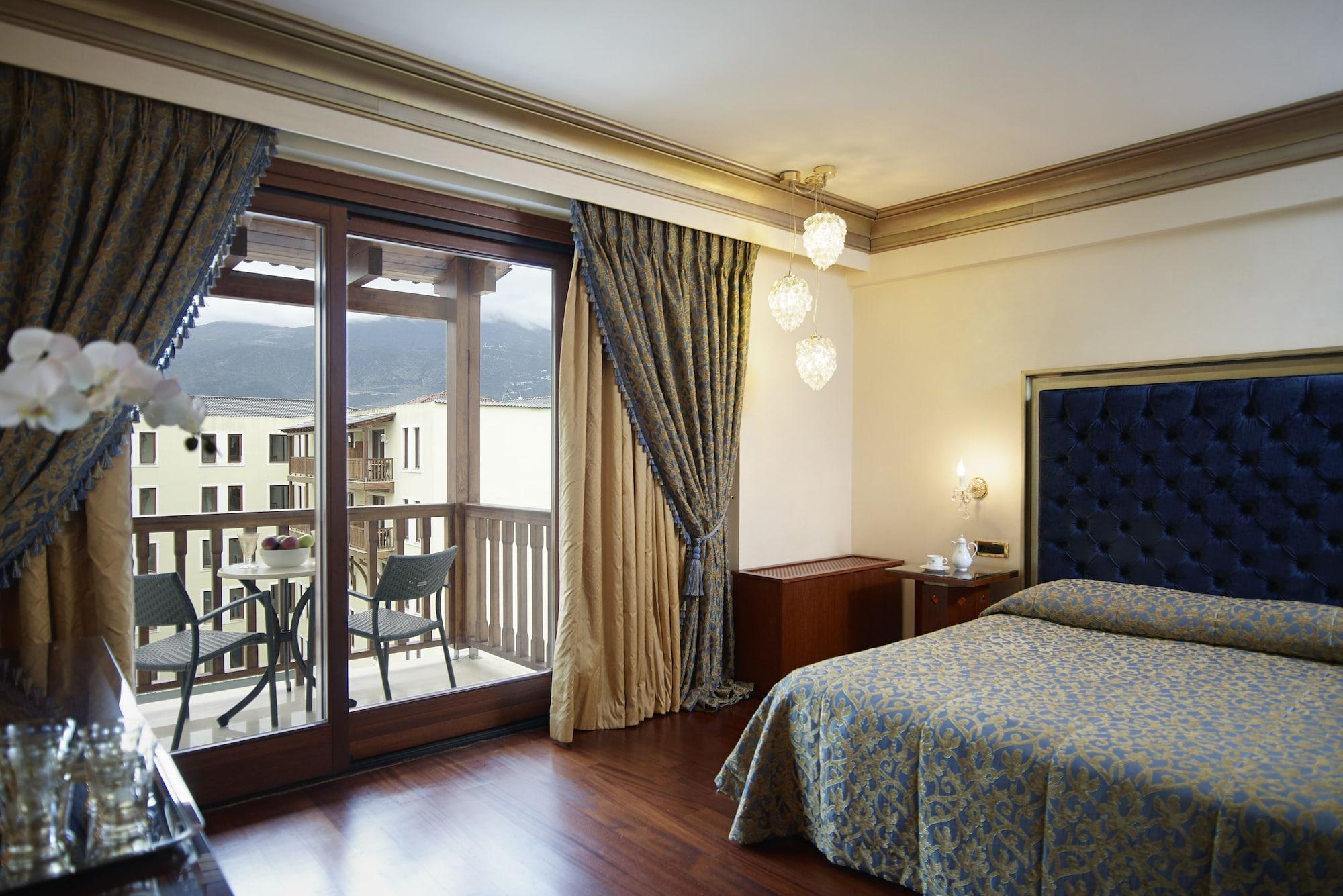 豪华土耳其宫殿会议酒店及Spa 约阿尼纳 外观 照片 A room at the hotel